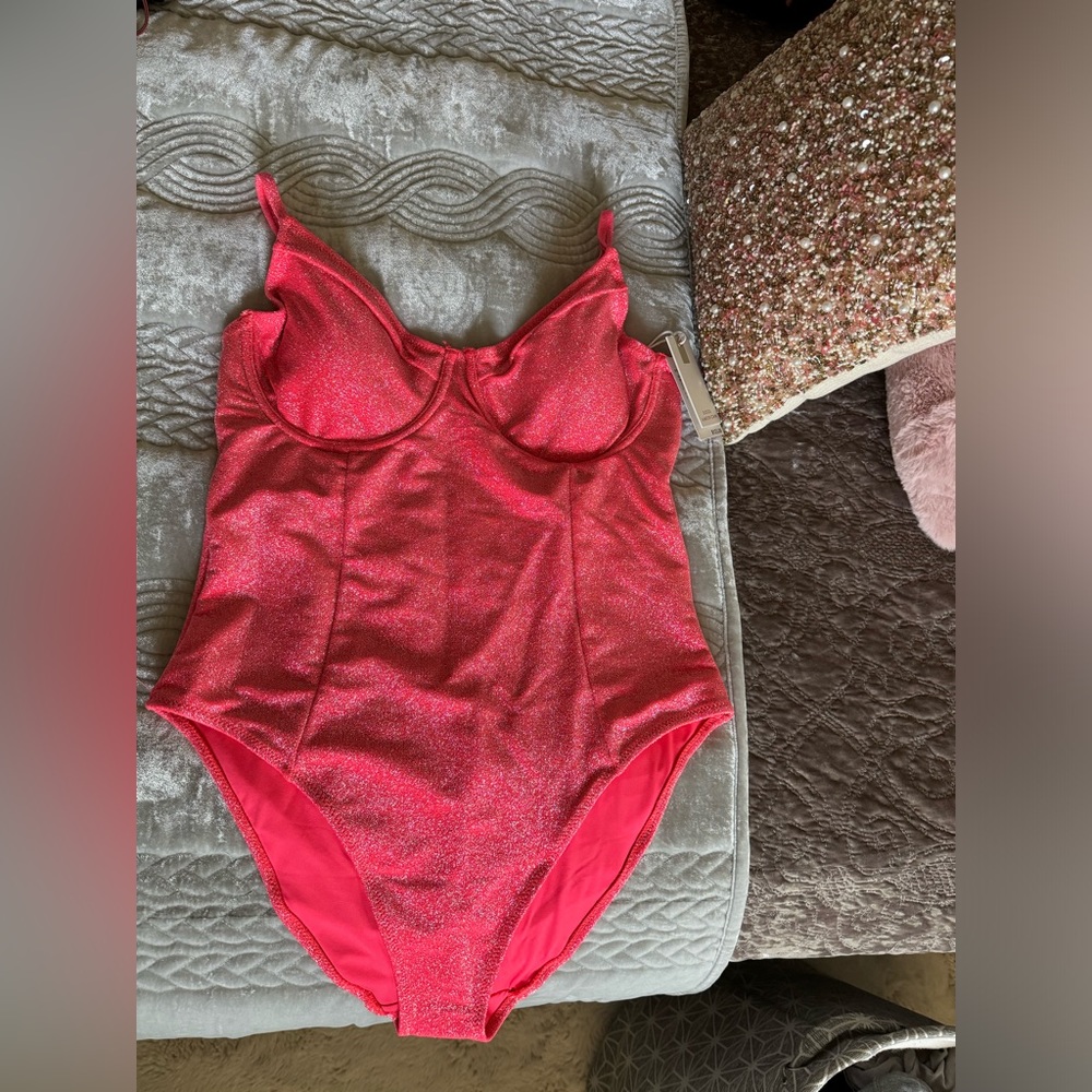 GOOD AMERICAN one piece swimsuit